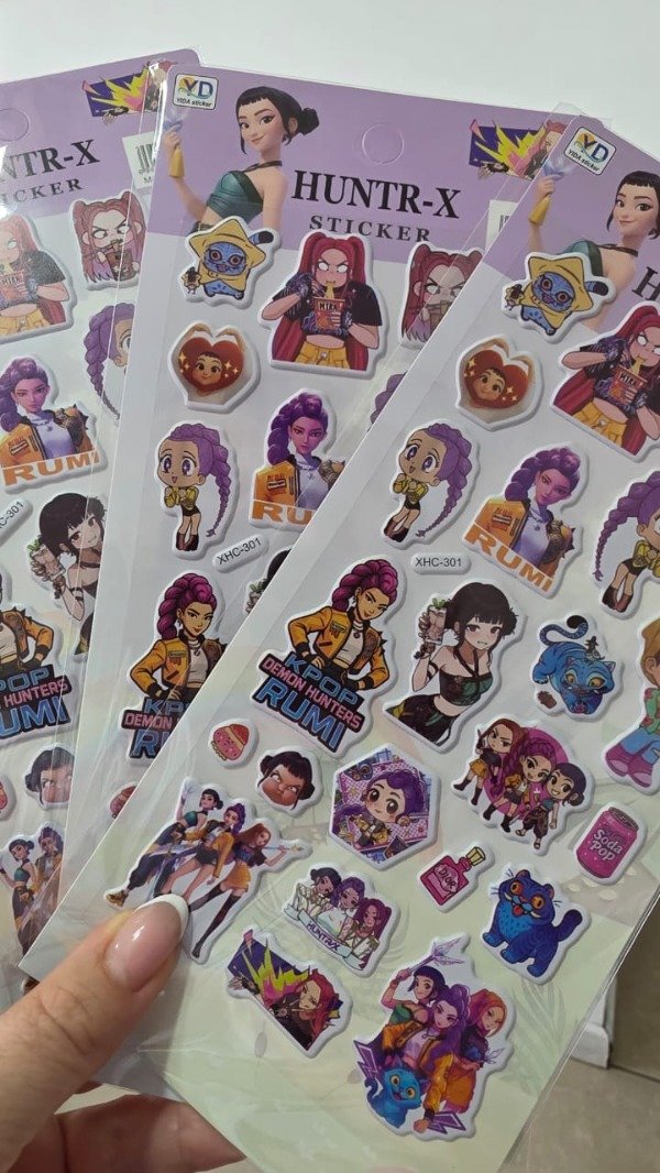 Producto - Stickers 3d Guerrera Kpop