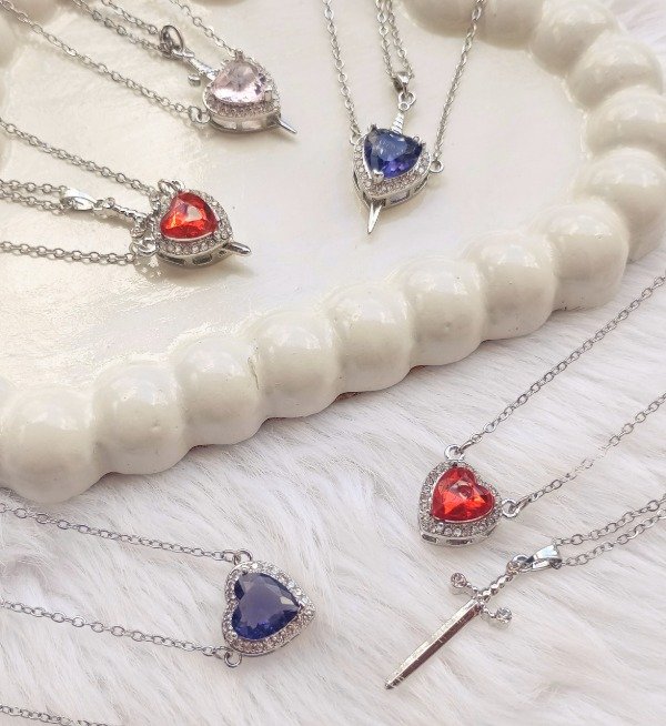 Producto - Corazon y daga