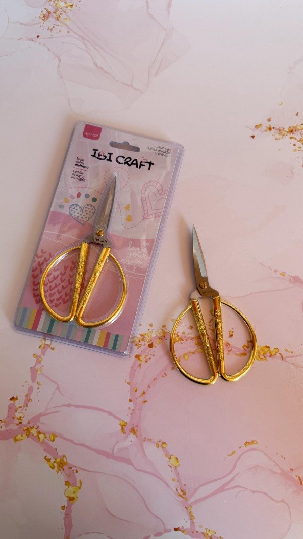 Producto - Tijera dorada 15cm