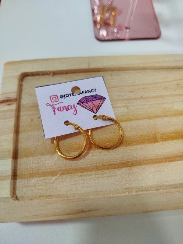 Producto - Argollas doradas 2cm