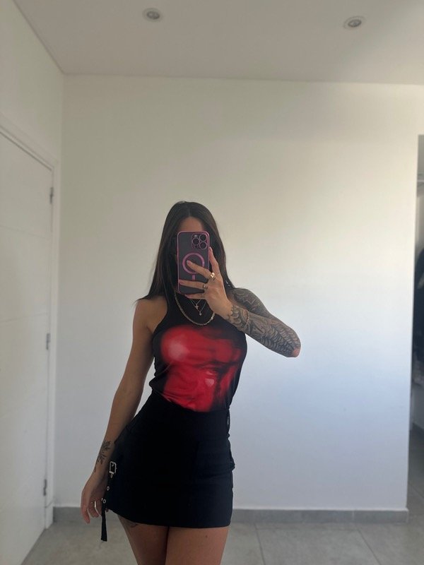 Producto - Remera Billie