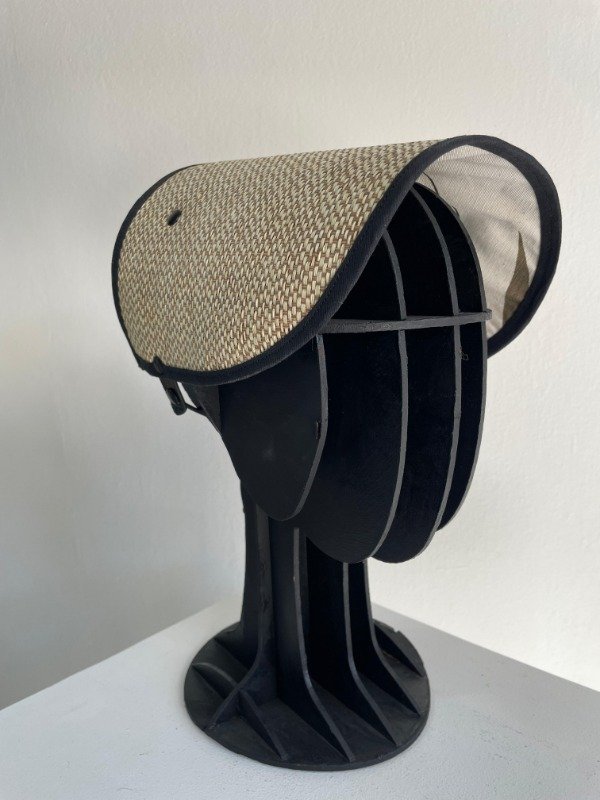 Producto - Visera de Rafia regulable - Biomatlab