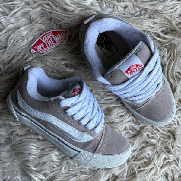 Producto - Vans KNU gris