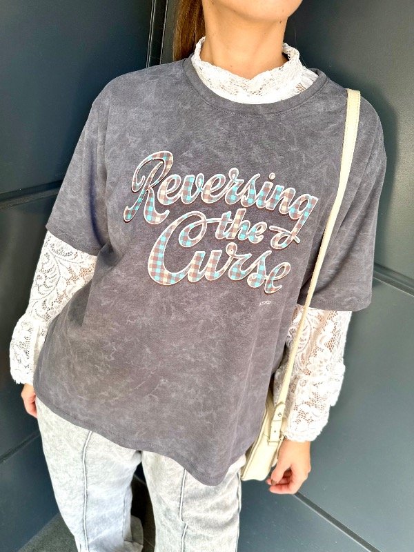 Producto - REMERA REVERSING GREY