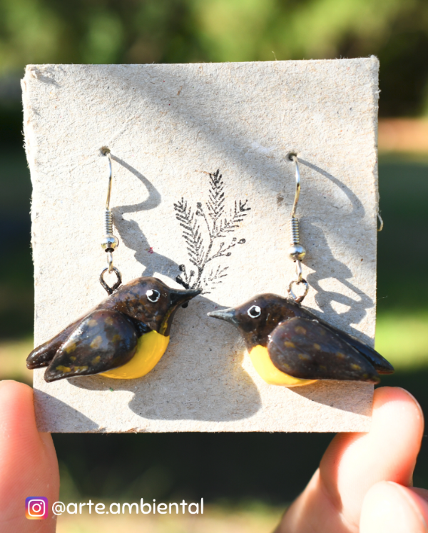 Producto - Aritos de Pecho Amarillo