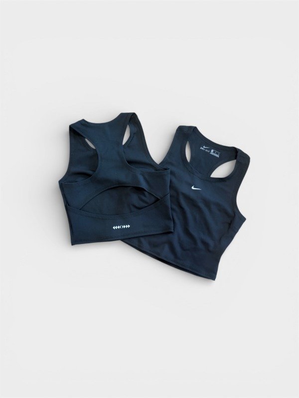 Producto - Top Nike Cut Out