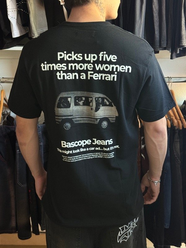 Producto - Remera Oversize Car Black