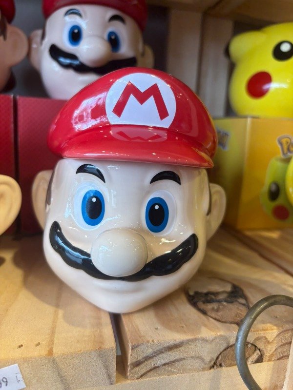 Producto - Taza Mario con tapa