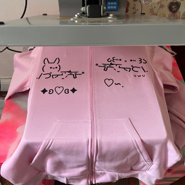 Producto - campera cute gun - 1