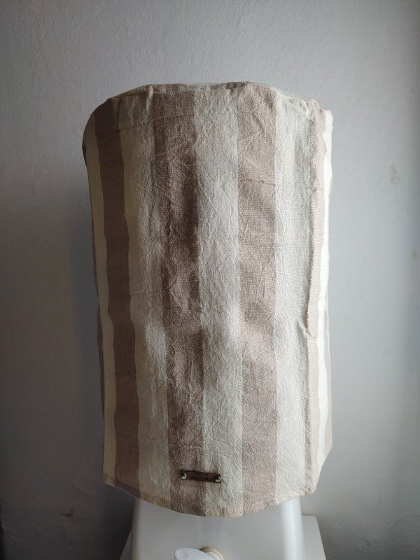 Producto - Cubre bidon 20lts - raya beige