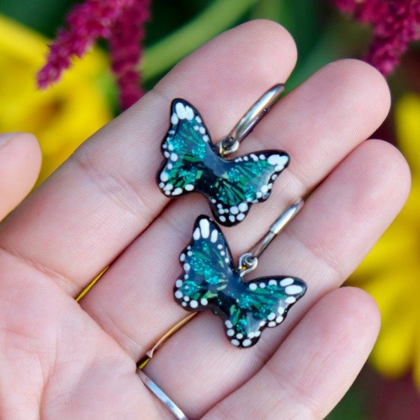 Producto - Argollita - Mariposa verde glitter