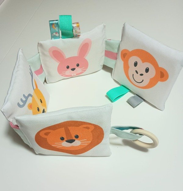 Producto - Libro de tela - Animalitos Juguetones