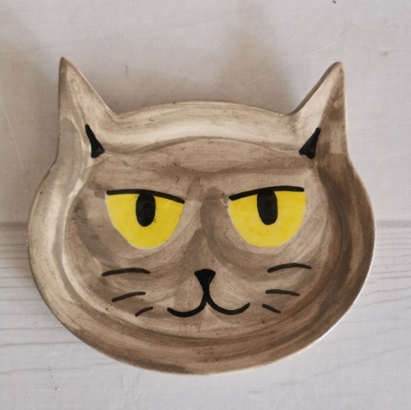 Producto - Plato Gato Gris