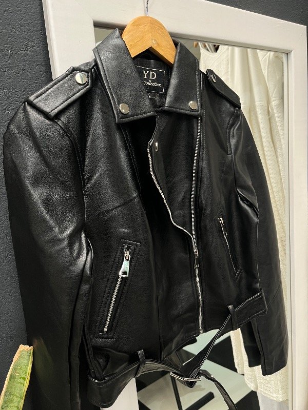 Producto - Chaqueta Annia Negra