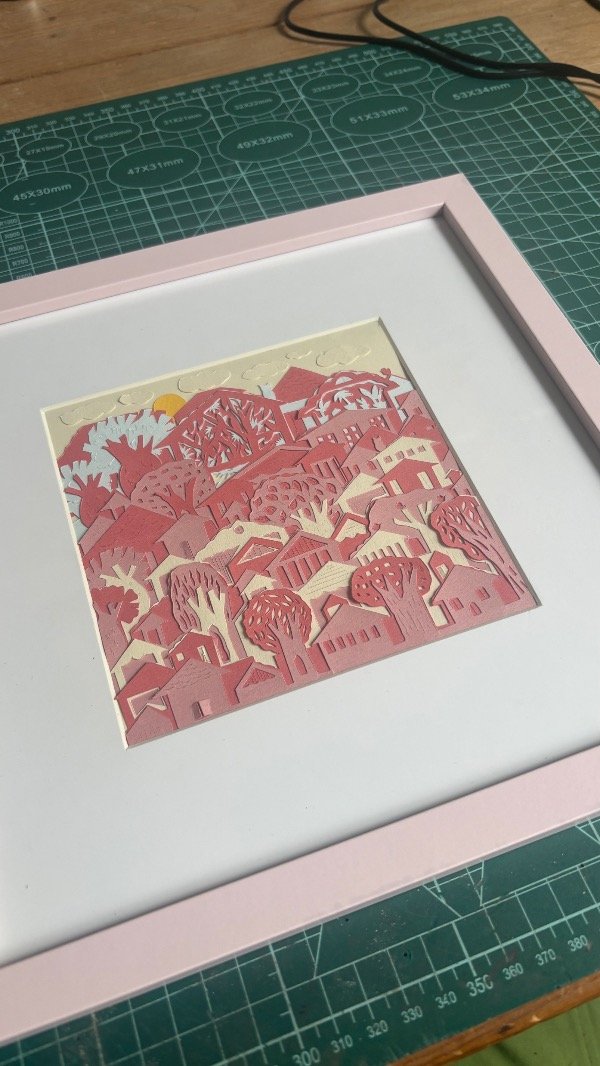 Producto - Casas rosas 27,5 x 27,5 cm