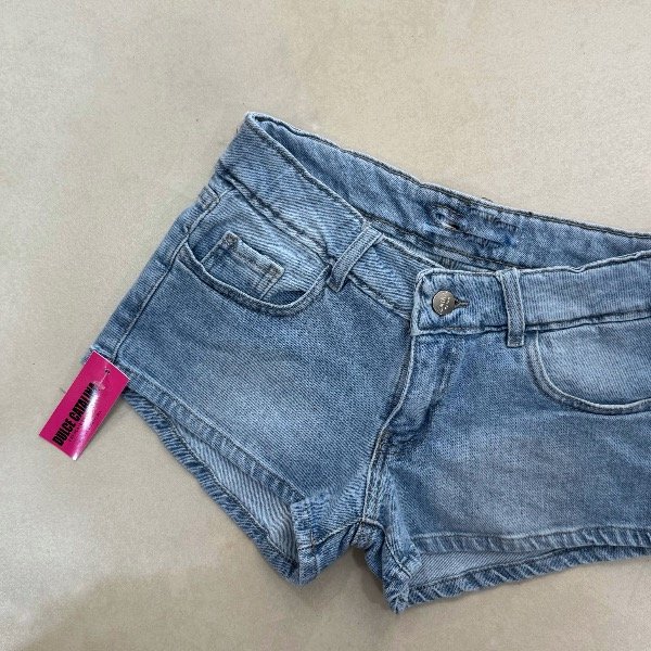 Producto - Short tiro bajo claro