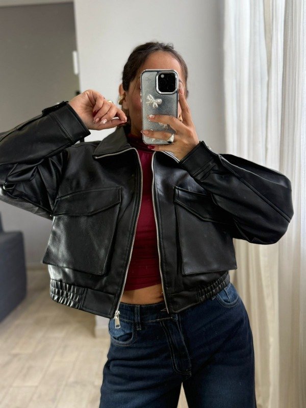 Producto - Campera Bomber // 89.900 TRANSF