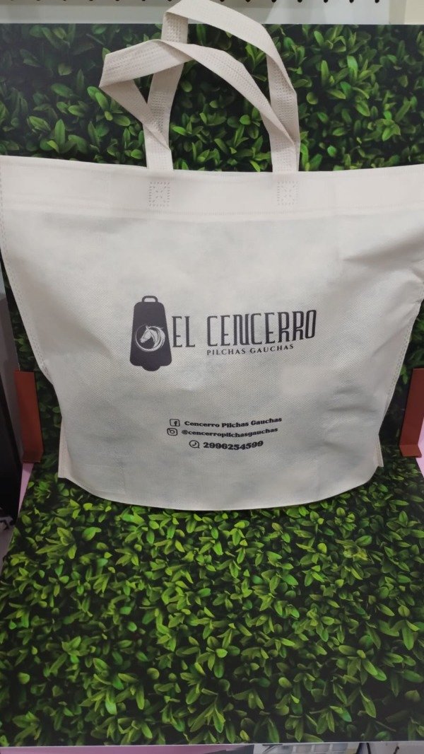 Producto - 50 Bolsas de friselina 60x40 cm personalizadas