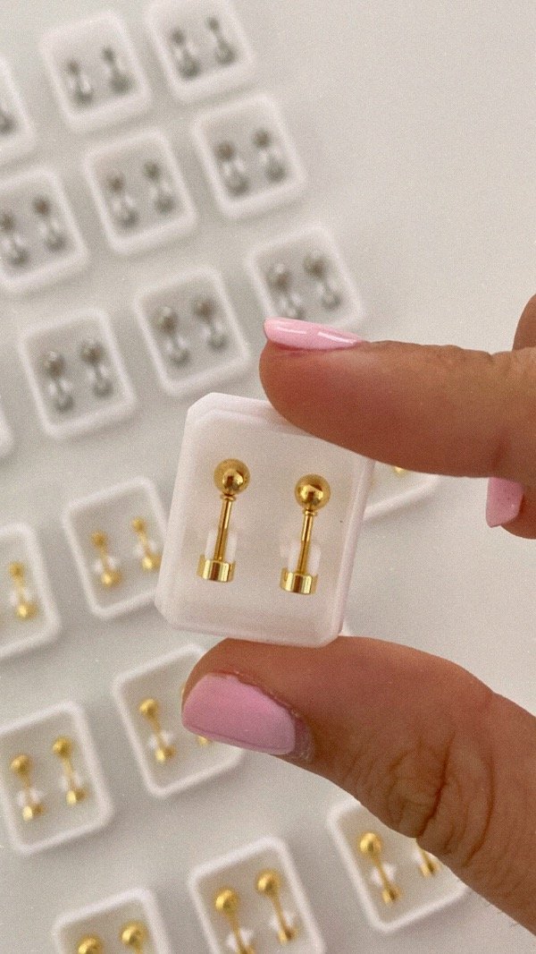 Producto - Abridores clásicos. Acero dorado. Mediano