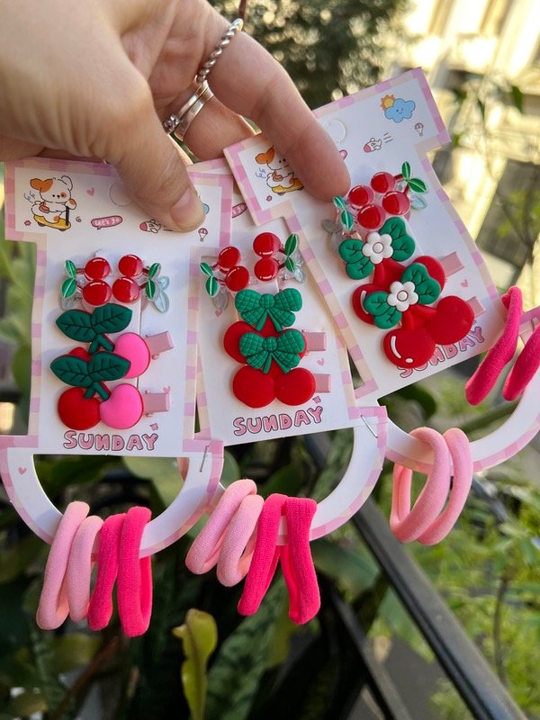 Producto - 3 set cereza colitas