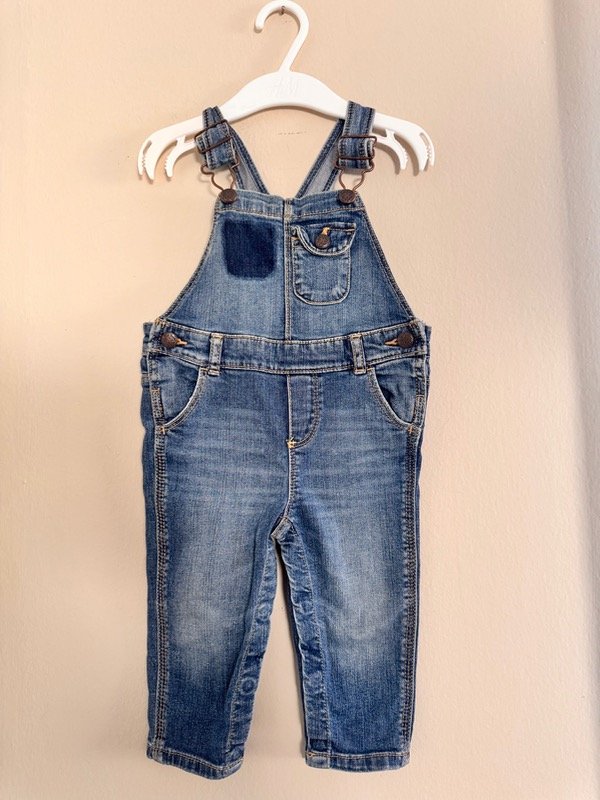 Producto - Jardinero OSHKOSH 12 meses sgu157