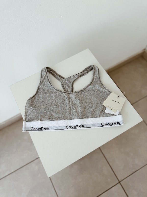 Producto - CORPIÑO CK GRIS