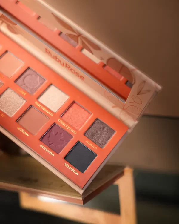 Producto - RUBY ROSE FALLING LEAVES EYESHADOW PALETTE HB-F539
