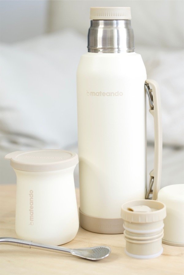 Producto - MATE MATEANDO FLOW DE ACERO TERMICO 236 ML CON TAPA ANTIDERRAME BEIGE - 9