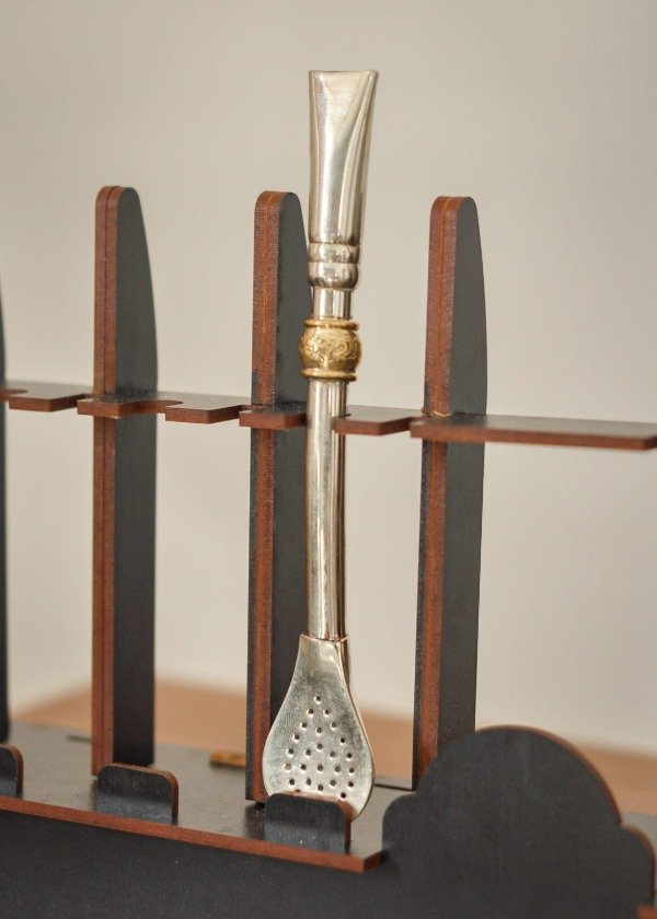 Producto - BOMBILLON CON ANILLO DE BRONCE