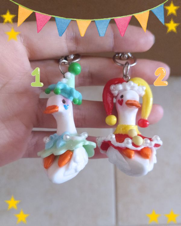Producto - llaveros patitos payasos 2