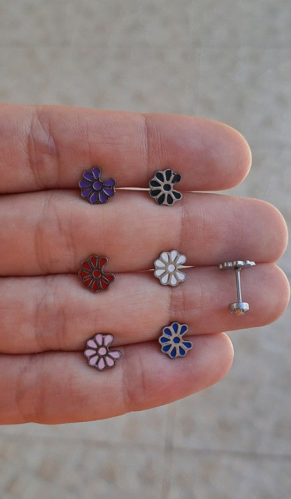 Producto - Abridores de Acero Flores Esmaltadas (par en cajita)