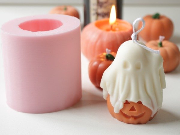 Producto - VELA FANTASMISTA ENCIMA DE CALABAZA