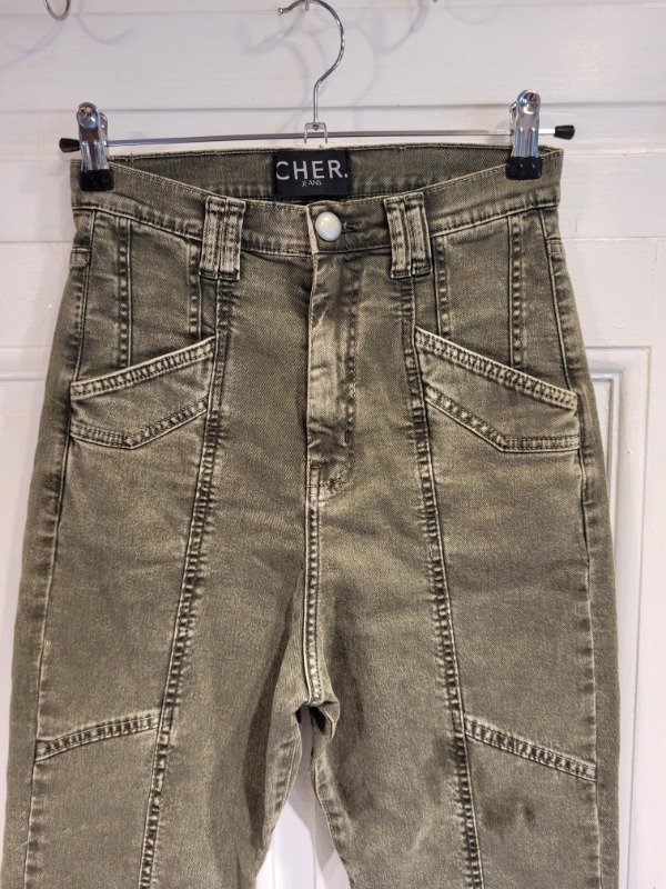 Producto - Jean CHER verde oxido cargo baggy-Talle 26- PRECIO: 63x - 1
