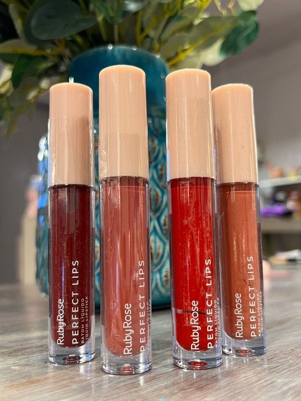Producto - LABIAL MATTE RUBYROSE