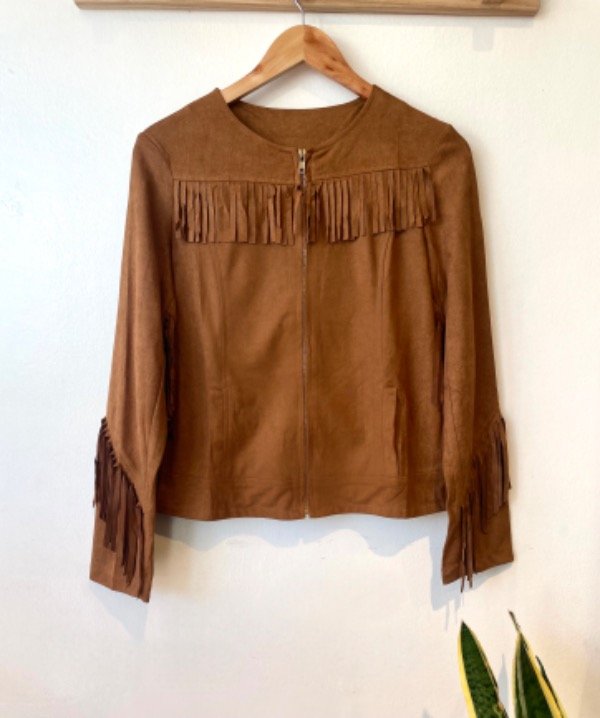 Producto - Campera de gamuza y flecos talle L