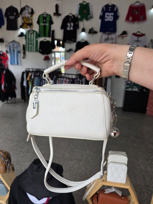 Producto - Carteras CrossBody Hueso