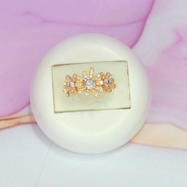 Producto - Anillo triple flor Circonias LO