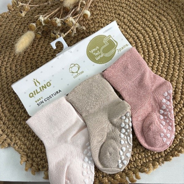 Pack de 3 medias para 1 a 18 meses, modelo 2