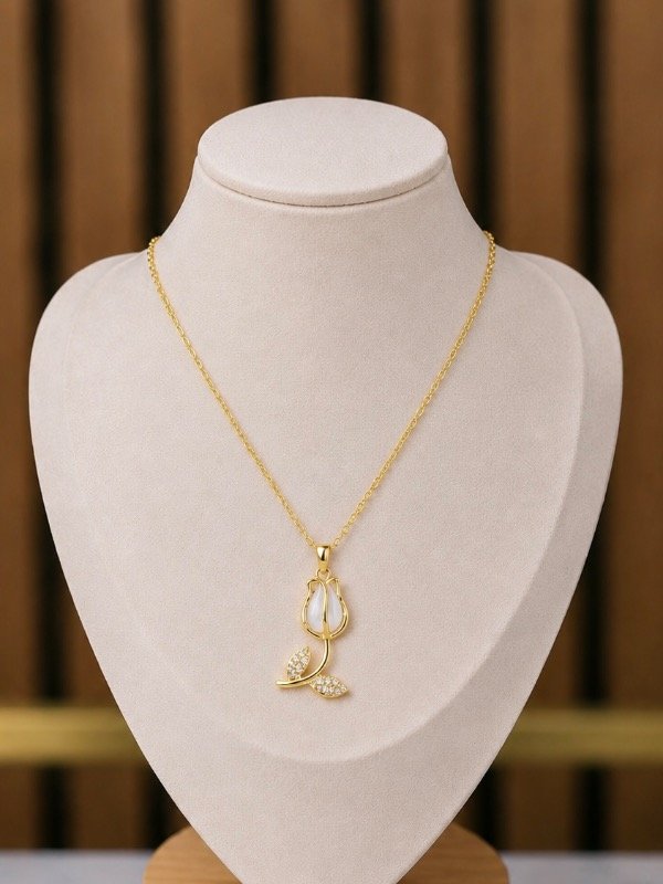 Producto - Cadena con dije MOD 57