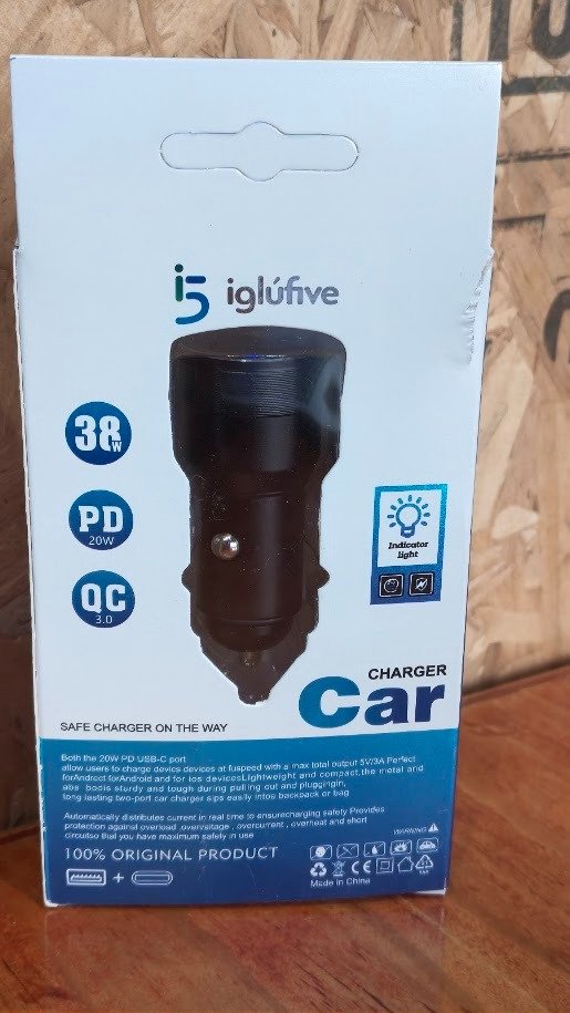Producto - Cargador De Auto Rápido IGLUFIVE 12V USB Tipo C Negro 38W - 1