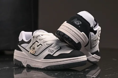 Producto - New Balance 550 - Negra/Blanca