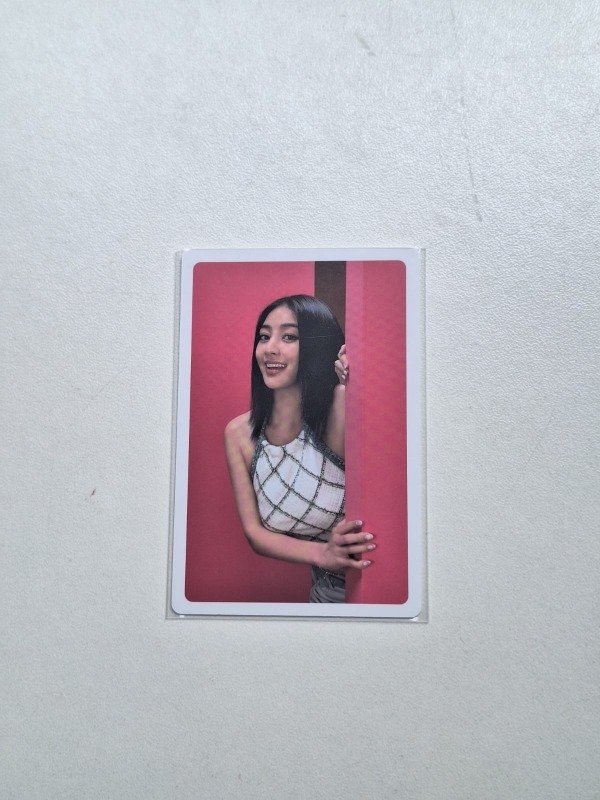 Producto - Jihyo Twice "Between" POB (2)