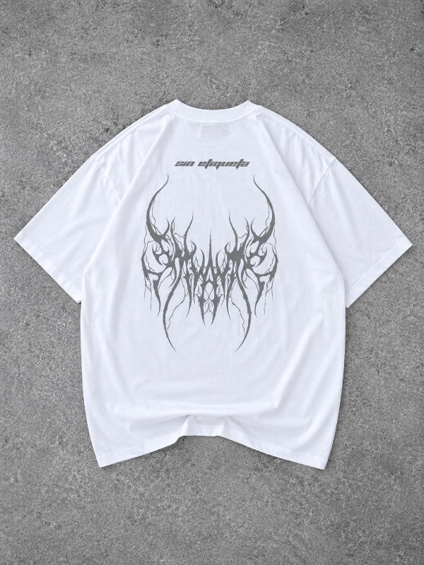 Producto - REMERA OVERSIZE GOTIC BLANCA