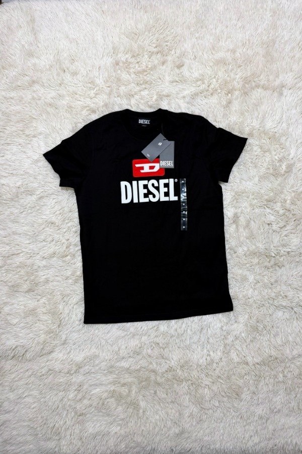 Producto - Remera Diesel Negra