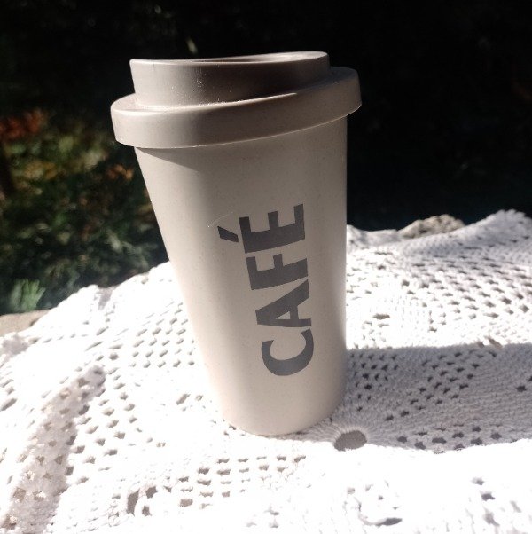 Producto - VASO PLÁSTICO CAFÉ GRIS