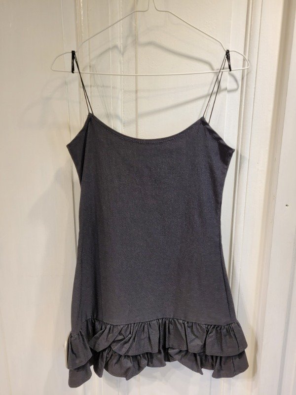 Producto - Vestido SO CIPPO negro volados Nuevo c/etiq Talle 12 años EN SALE - PRECIO: 20X