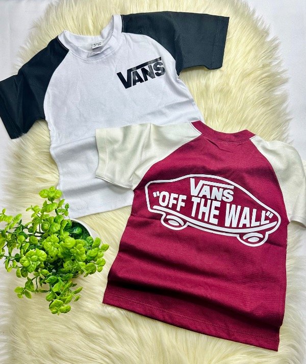 Producto - REMERA OVERSIZE VANS