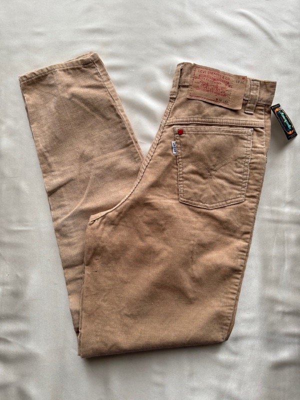 Producto - Levis corderoy beige