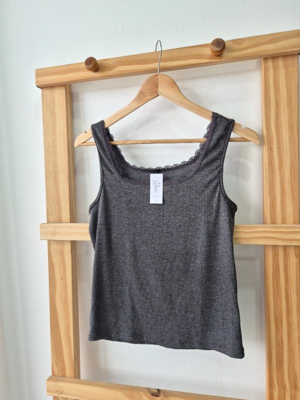 Producto - MUSCULOSA ANDES