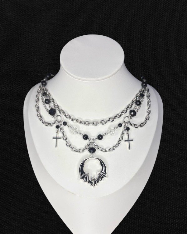 Producto - collar murciélago negro